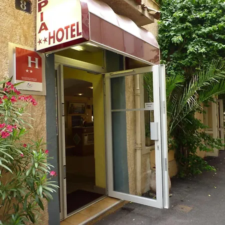 Appia 2* Cannes